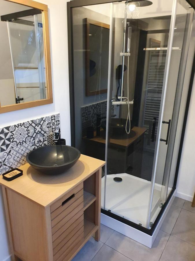 Apartment Charmant. De Moiscourt *